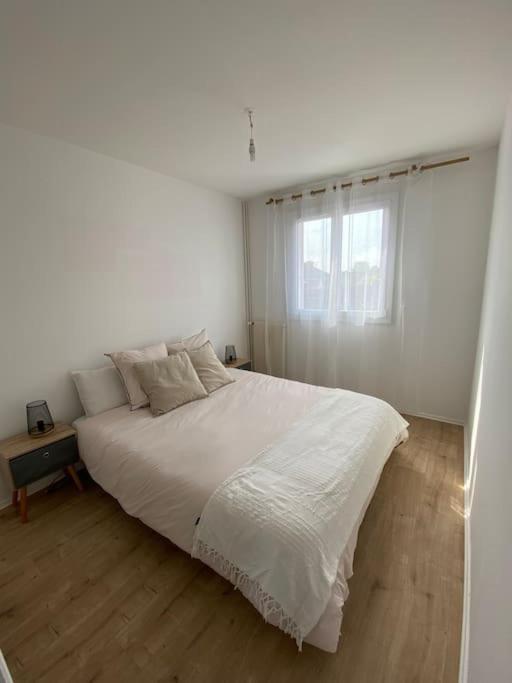 Appartement Calme Et Chaleureux Dole Exterior foto